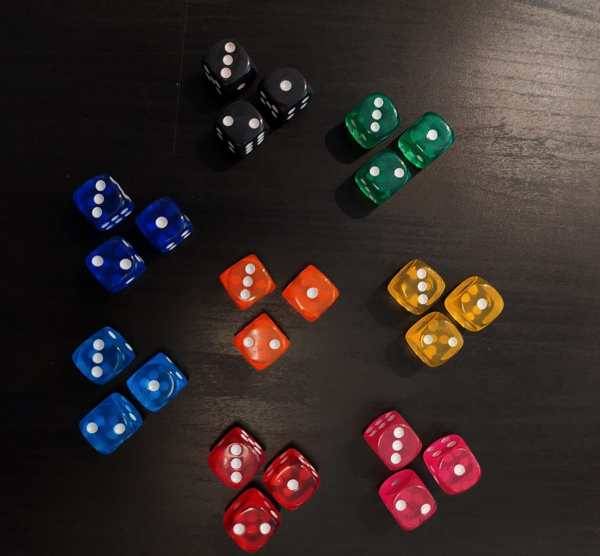 Transparent Dice Pack